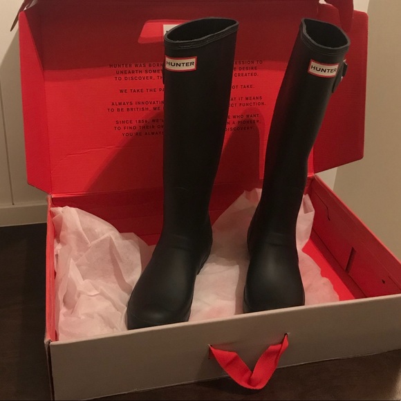 🚫 SOLD 🚫 Offline Black Hunter Boots - Picture 3 of 8